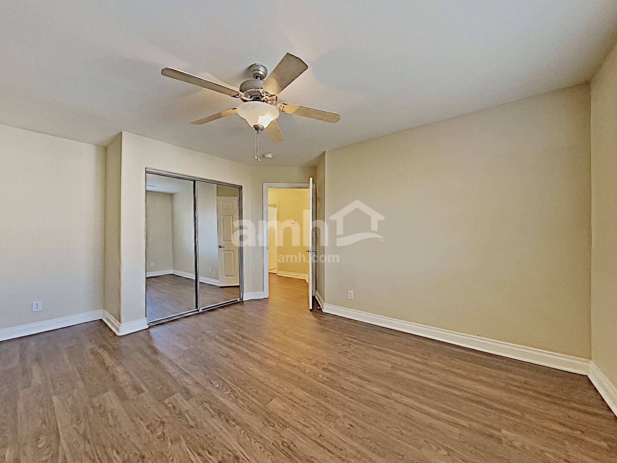 Building Photo - 1095 Willjay Ln