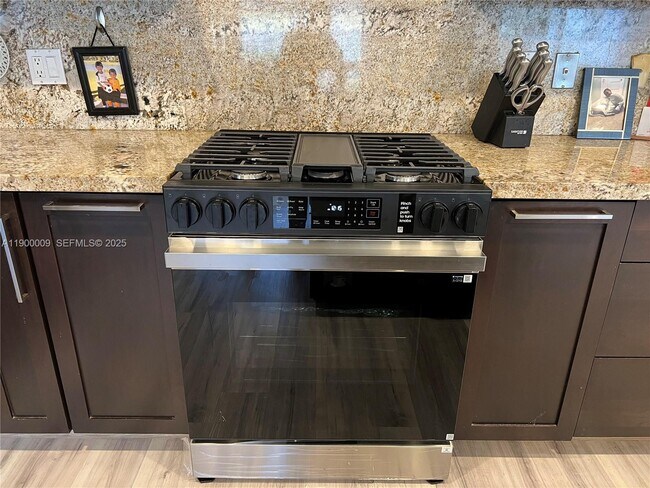 Building Photo - 10220 SW 160th St