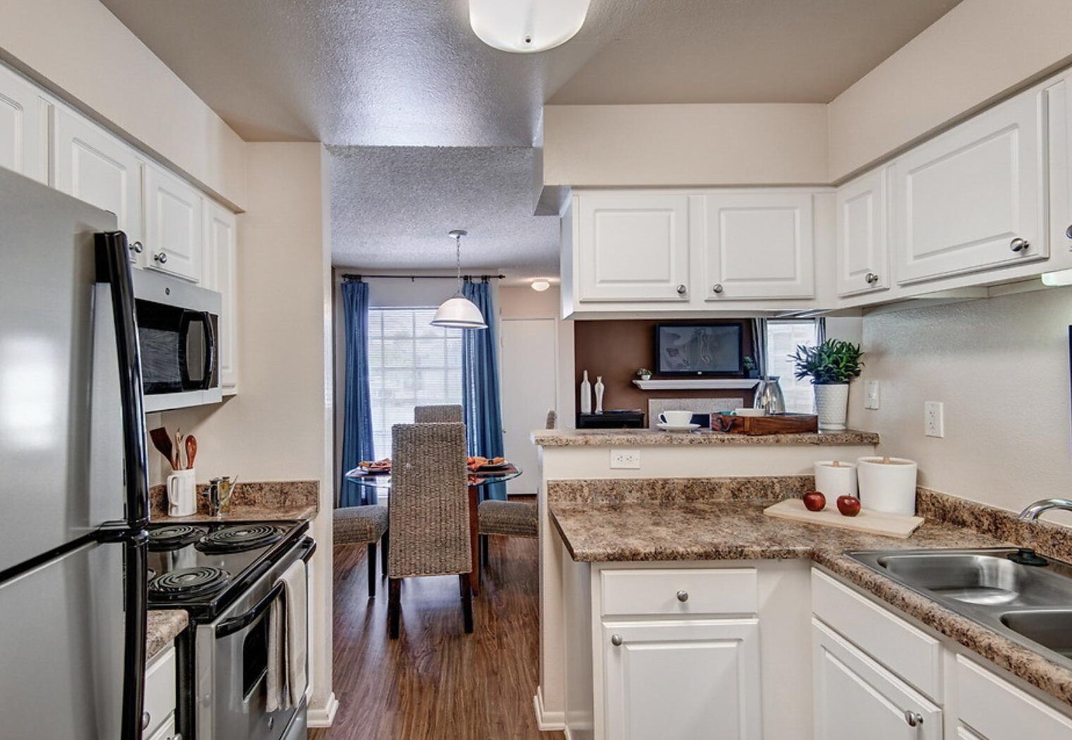 Building Photo - 11513 Windcrest Ln