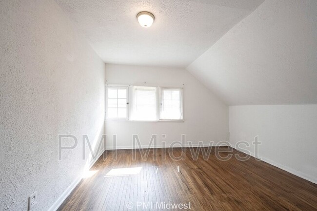 Building Photo - 3554 N Washington Blvd