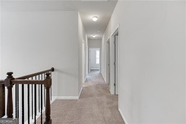 Building Photo - 5216 Apple Grove Rd NE