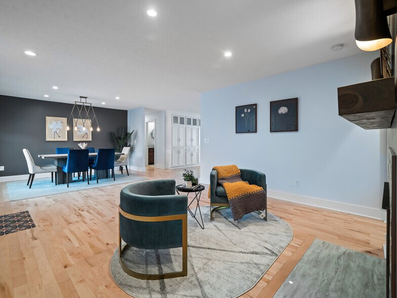 Building Photo - 32414 Lake Rd