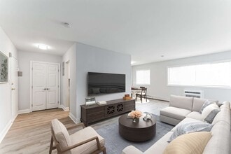 Building Photo - Mid Island Apartments