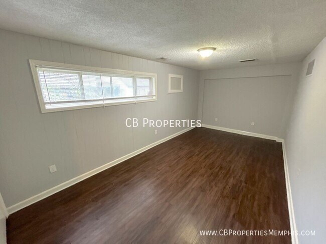 Building Photo - 3830 Philsdale Ave