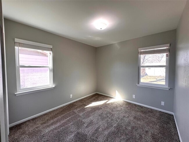 Building Photo - 2500 Biggs Dr