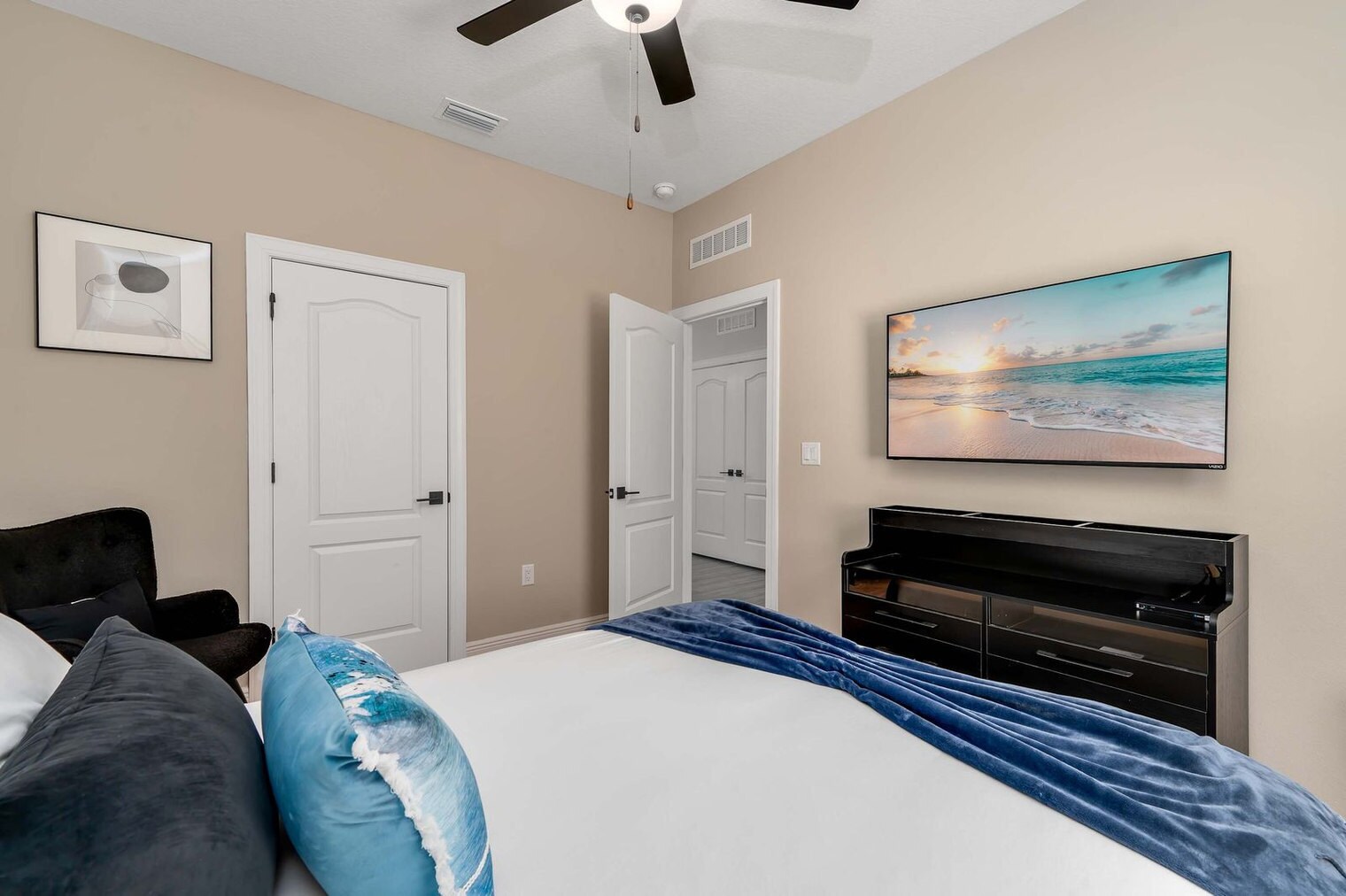 Building Photo - 7825 Somersworth Dr