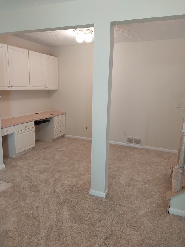 Building Photo - 3912 Vineyard Green Dr