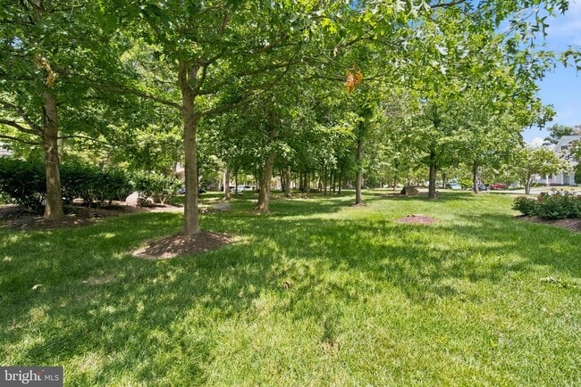 Building Photo - 22839 Vickery Park Dr
