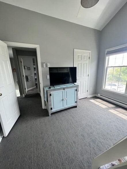 Building Photo - 116 Holden Rd