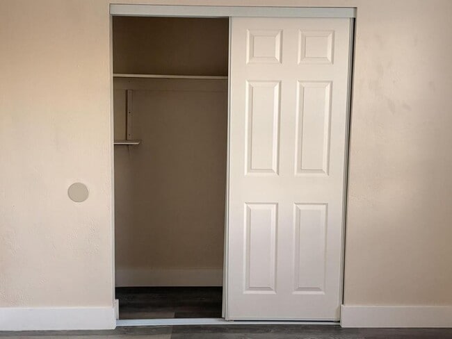 Building Photo - 1215 Alabama Ave