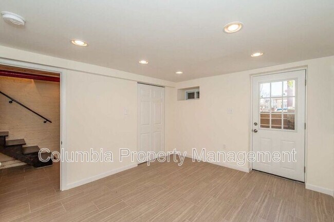 Building Photo - 3523 Warder St NW