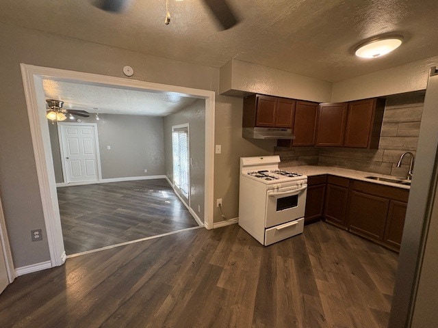 Building Photo - 2529 NW 38th Pl