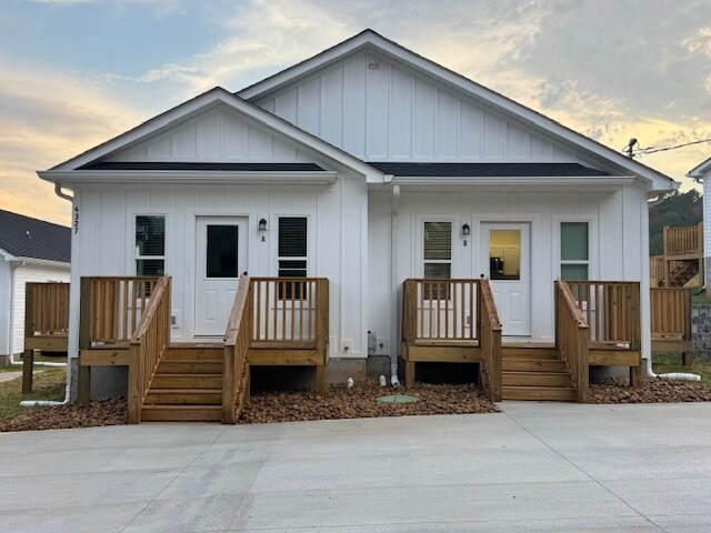 Primary Photo - 4327 Cronan Dr