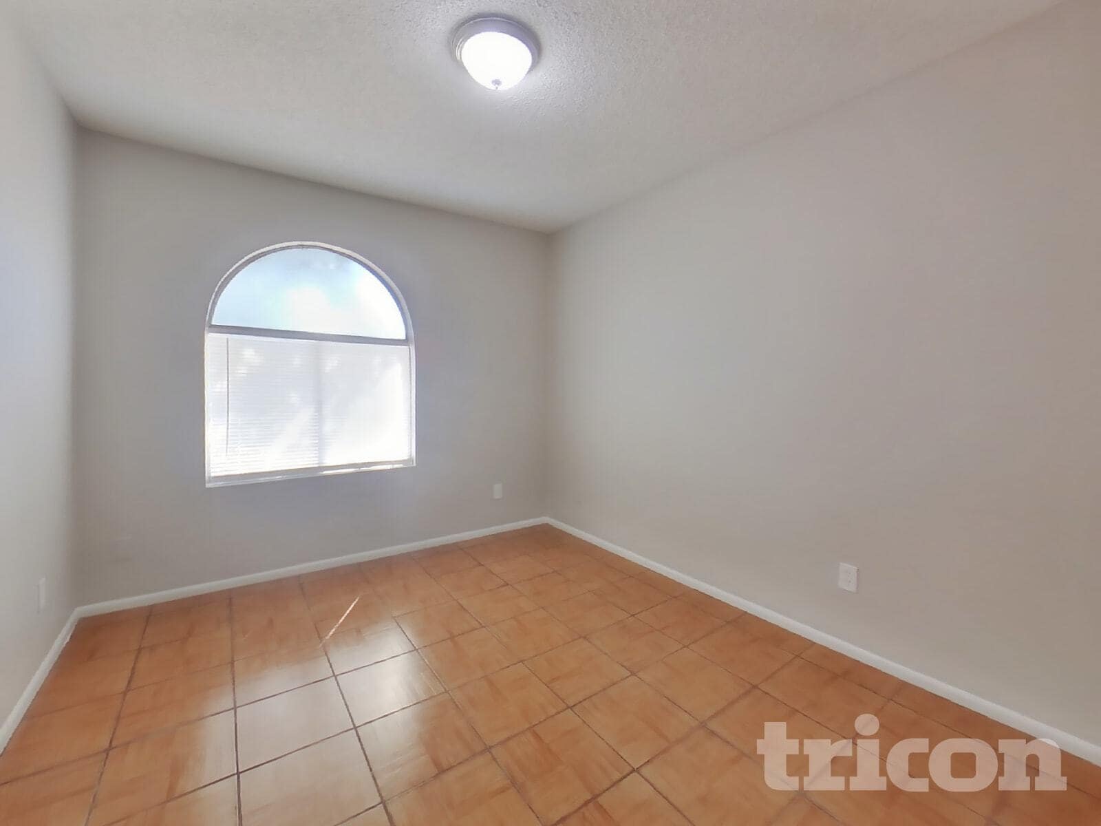 Building Photo - 18416 N 55th Dr
