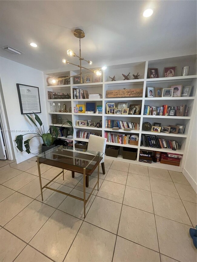 Building Photo - 9770 SW 85th Terrace
