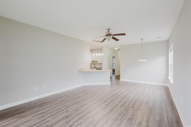 Building Photo - 171 Westhaven Dr