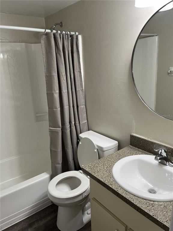 Building Photo - 143 Windtree Ln