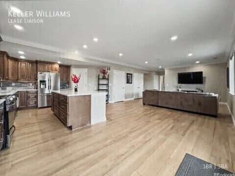 Building Photo - 939 Melting Snow Way