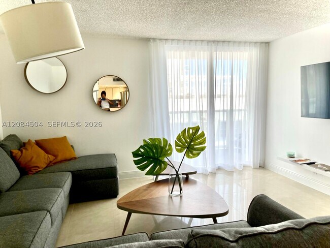 Building Photo - 2401 Collins Ave