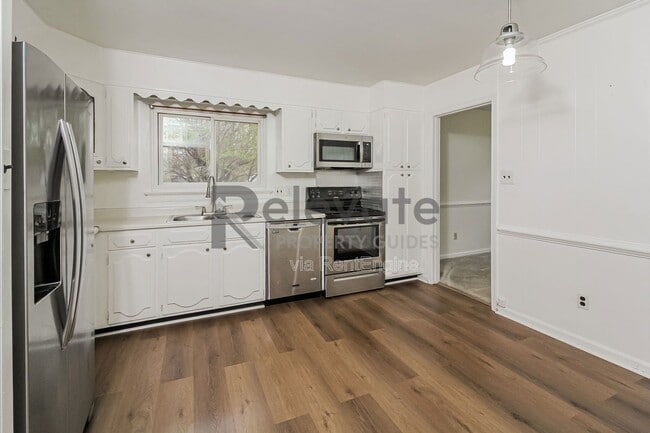 Building Photo - 7808 E Yardley Rd