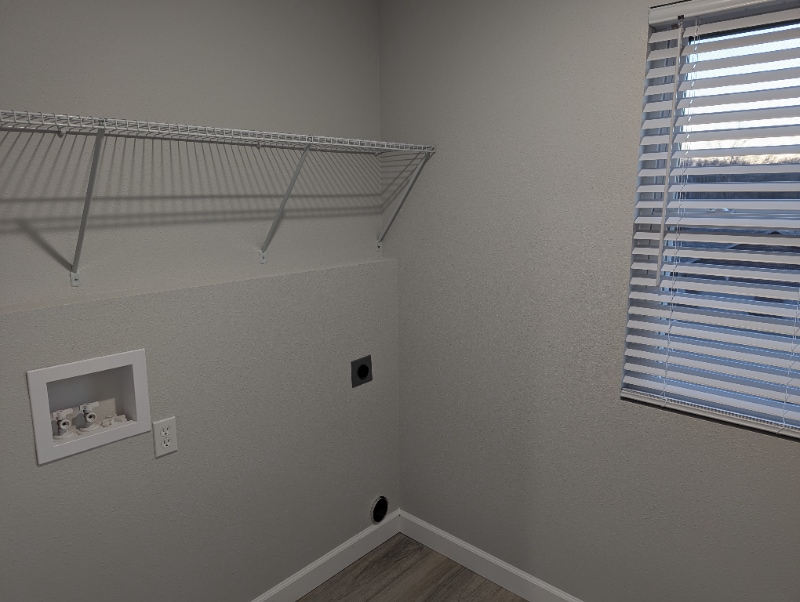 Building Photo - 512 Doe Run