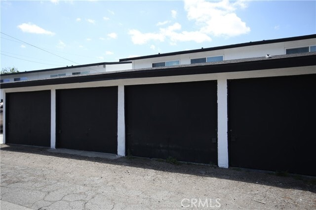 Building Photo - 2709 S Baker St