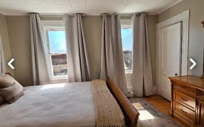 Building Photo - 20 Brown St