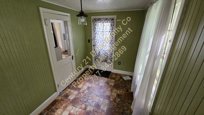 Building Photo - 3BR Cape Cod in York Suburban Schools