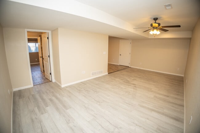 Building Photo - 4055 Westminister Dr