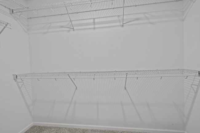 Building Photo - 118 Station Yard Rd