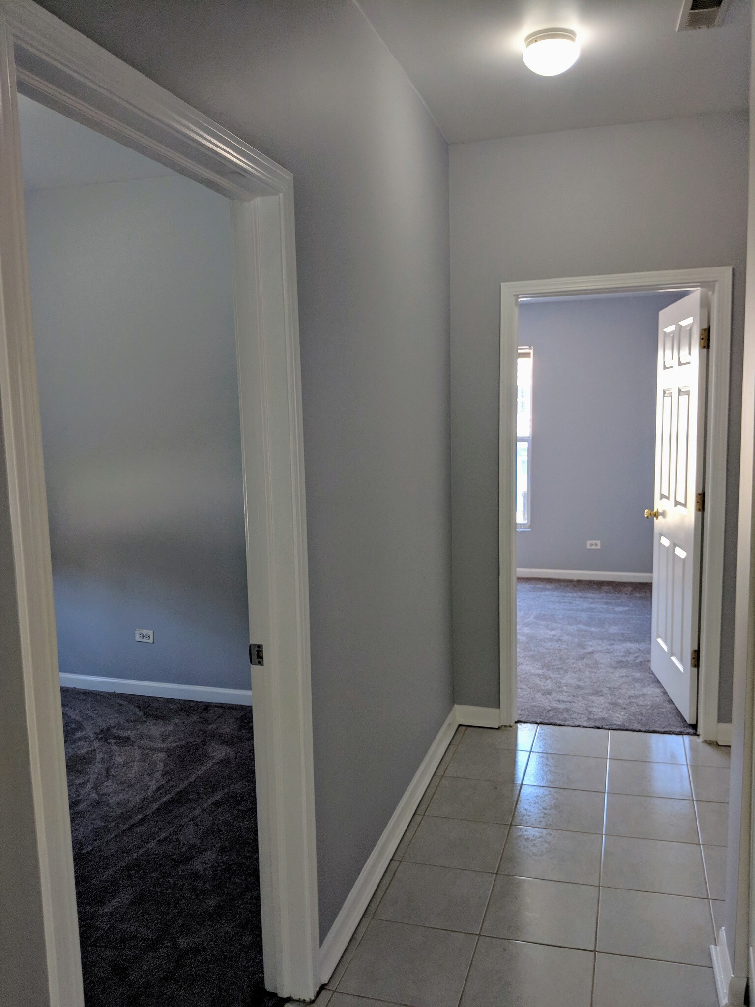 Bedrooms - 1457 N Rockwell St