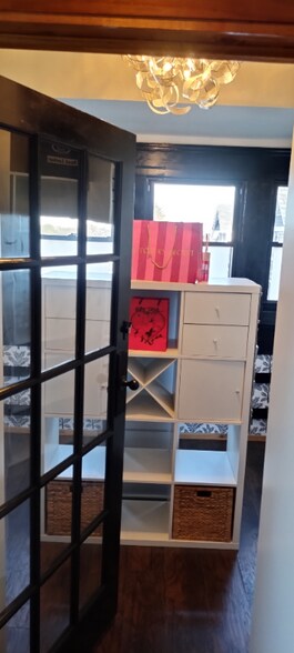 Building Photo - 3306 Powhatan Ave