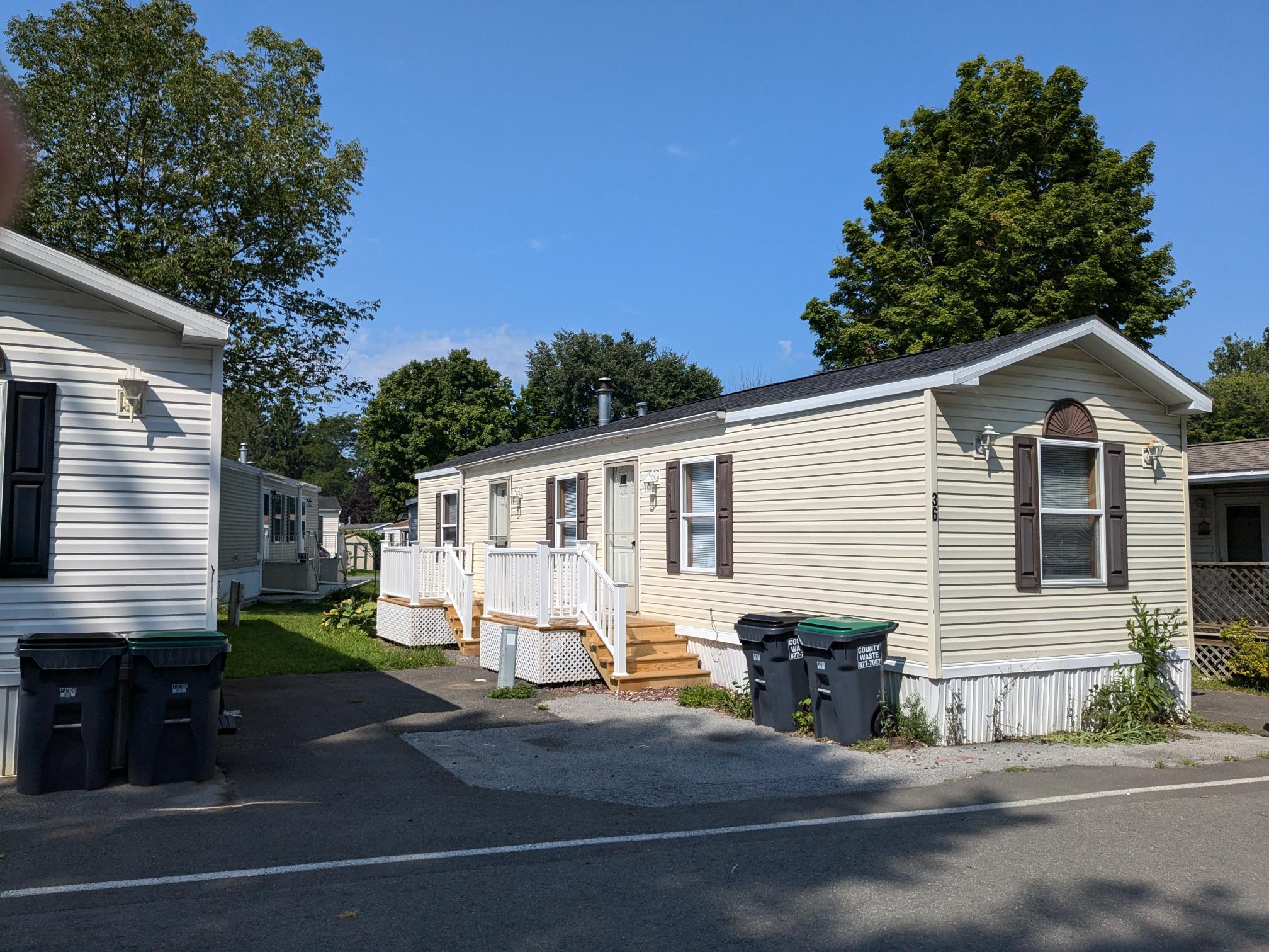 Building Photo - 36 Curtis Dr