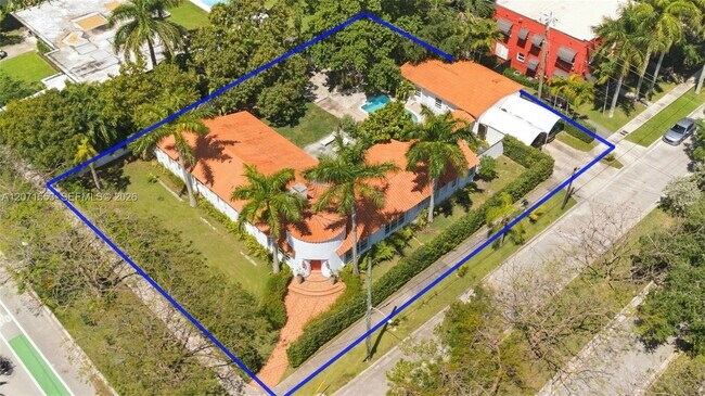 Building Photo - 2300 S Miami Ave