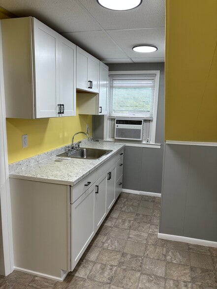 Kitchen - 345 E 12th St