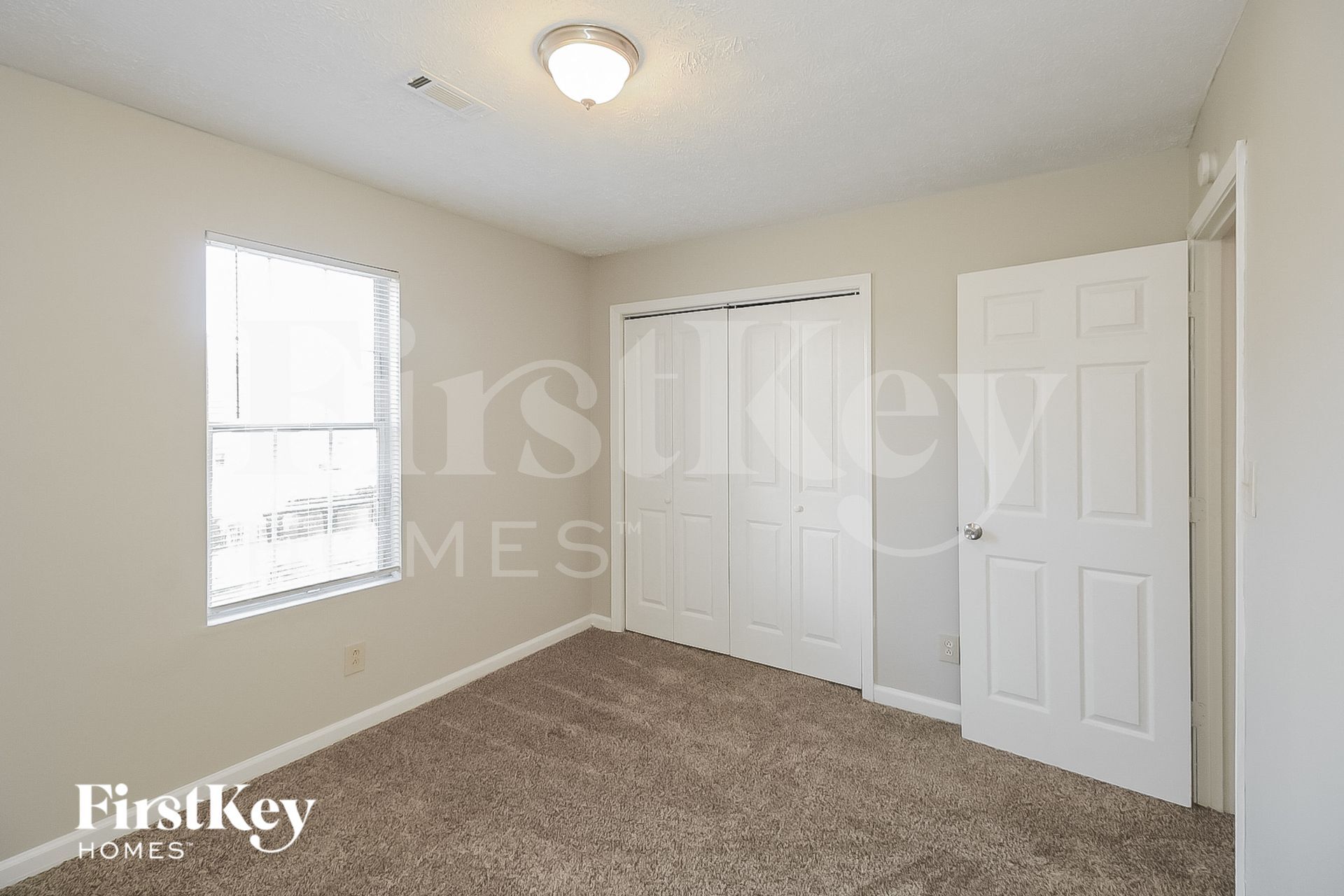 Building Photo - 9207 Fairway Ct