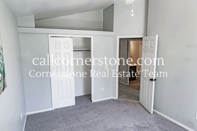 Building Photo - 1526 Chutney Ct