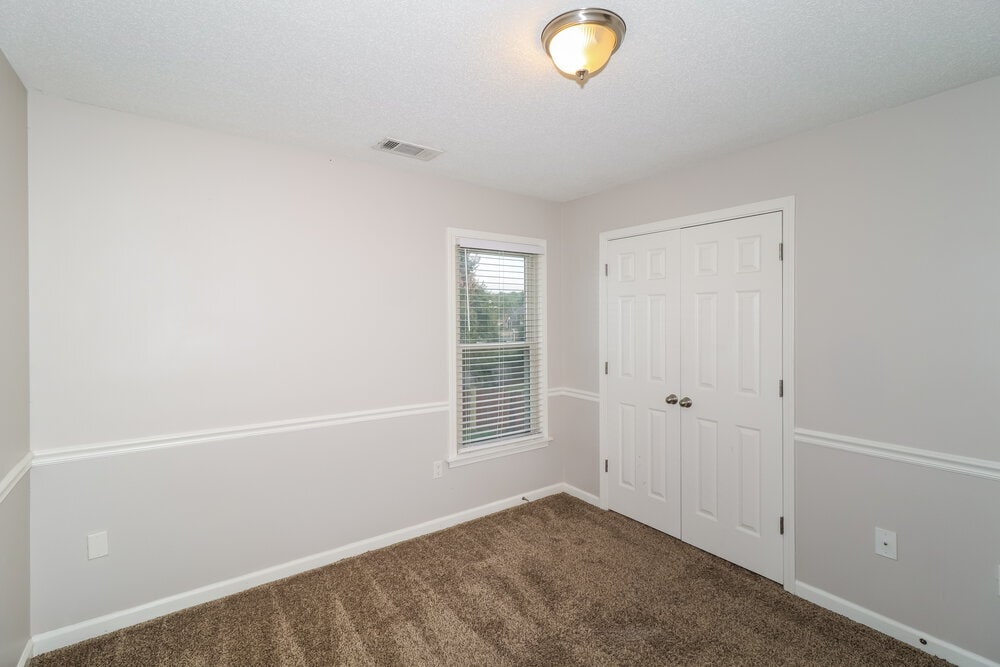 Building Photo - 2776 Fletcher Park Cir E