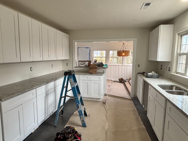 Building Photo - 1168 Lockland Ave