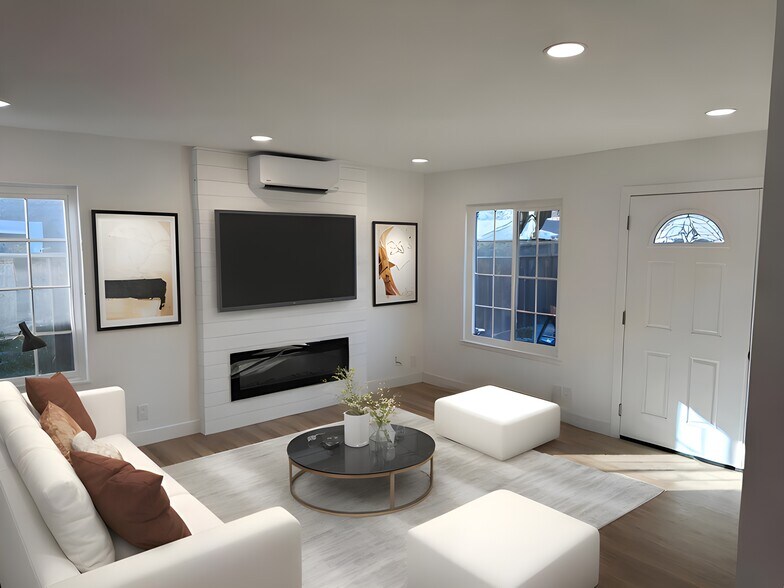 Living Room - 2721 Mosswood Dr