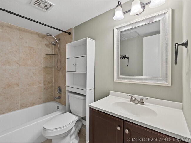 Building Photo - 8400 W Sample Rd