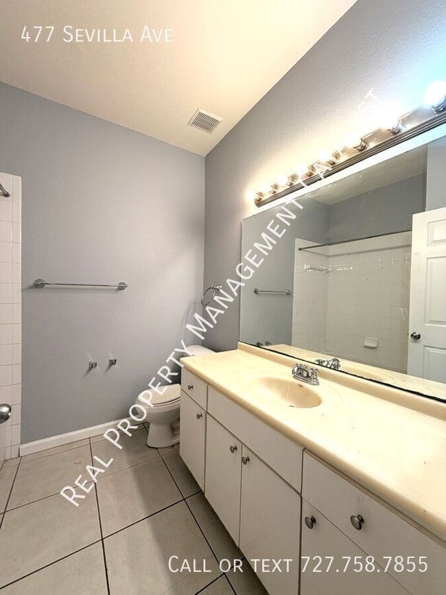 Building Photo - 477 Sevilla Ave