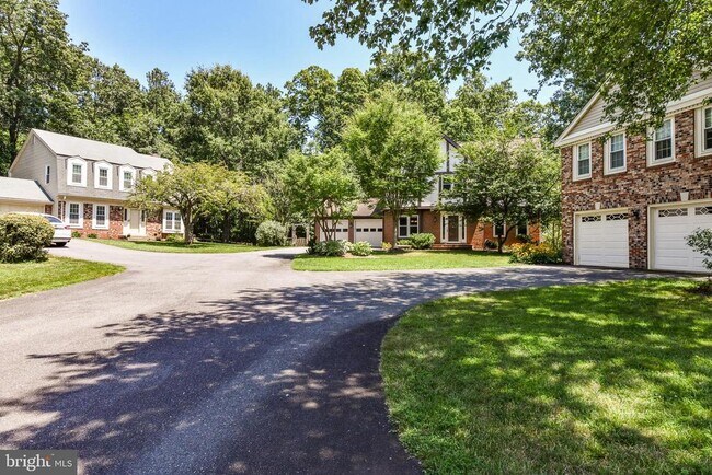 Building Photo - 12696 Kettering Dr