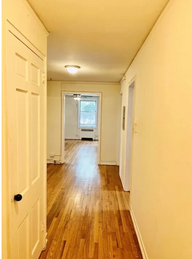 Building Photo - 48 Windle Park