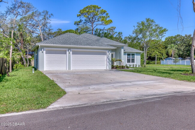 Building Photo - 2894 Hardy Ave