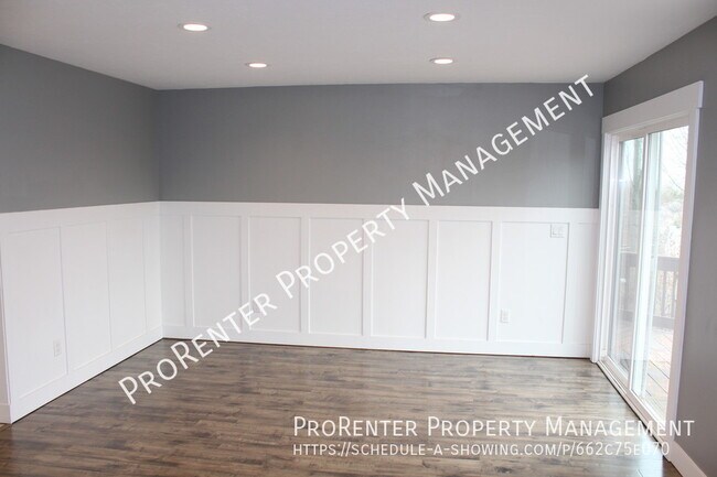 Building Photo - 8130 Deer Run Way