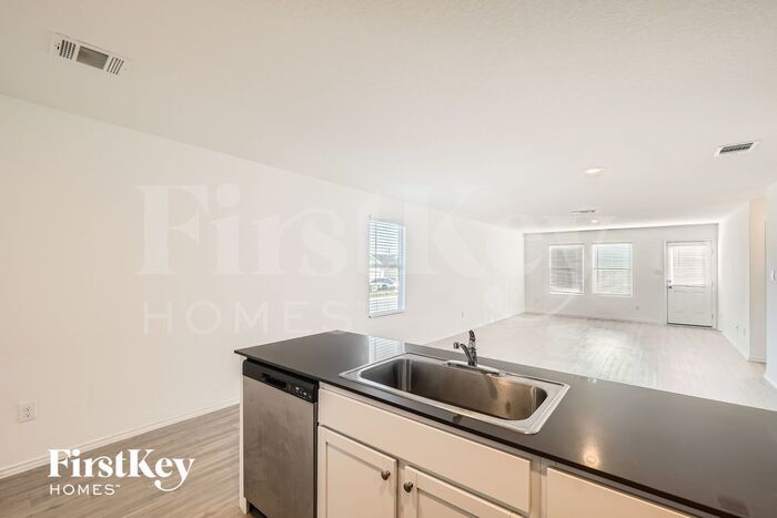 Building Photo - 5196 Fowler Crst