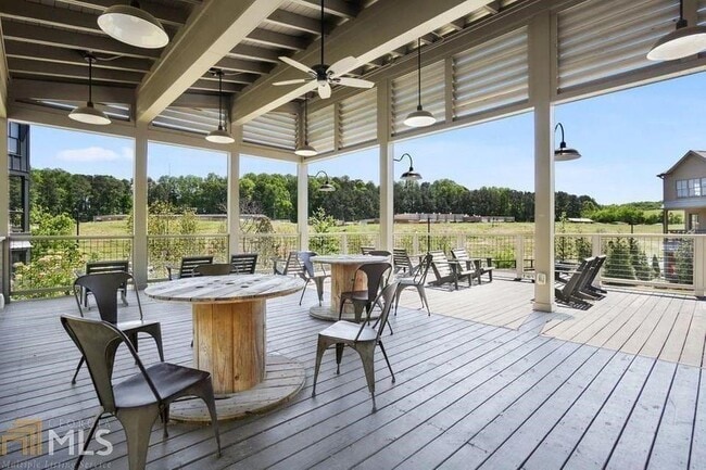 Building Photo - 760 Winton Way