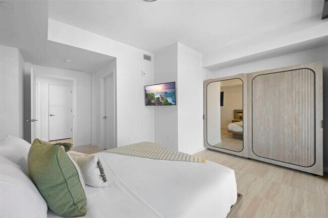 Building Photo - 7144 Byron Ave