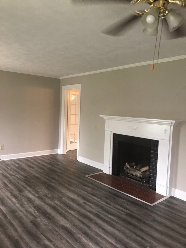 Building Photo - Great 3 bedroom in Potter Gray school district!